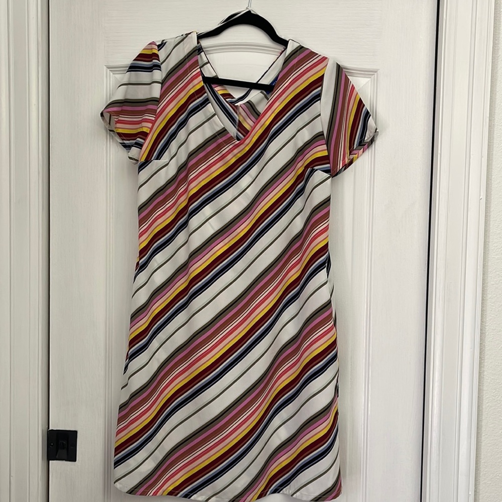 Apt. 9 Size Large